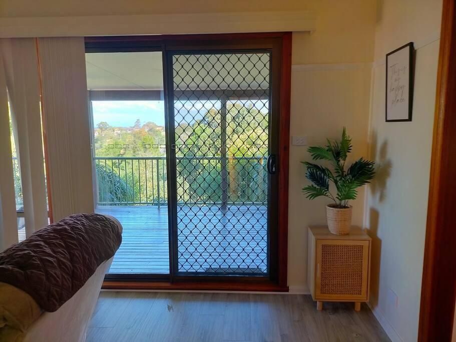 Boyle'S Beach House - Fully Furnished 3 Bedroom Home. Secure Parking. Намбука Хедс Екстериор снимка