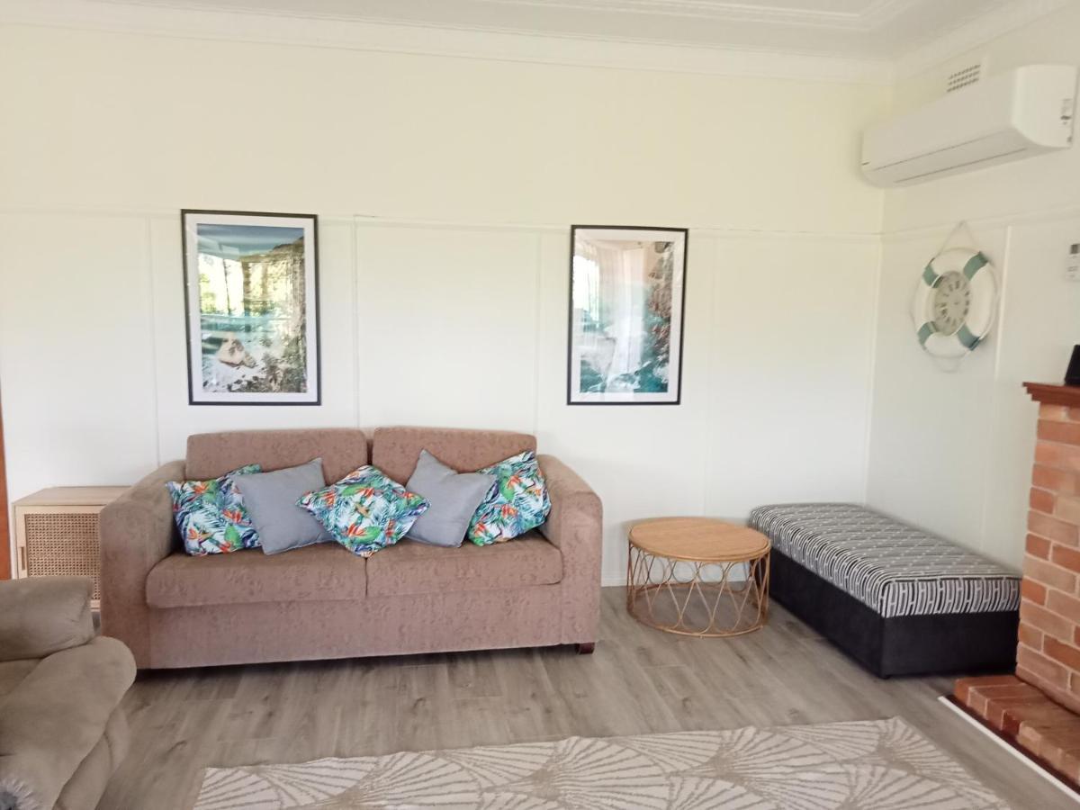Boyle'S Beach House - Fully Furnished 3 Bedroom Home. Secure Parking. Намбука Хедс Екстериор снимка
